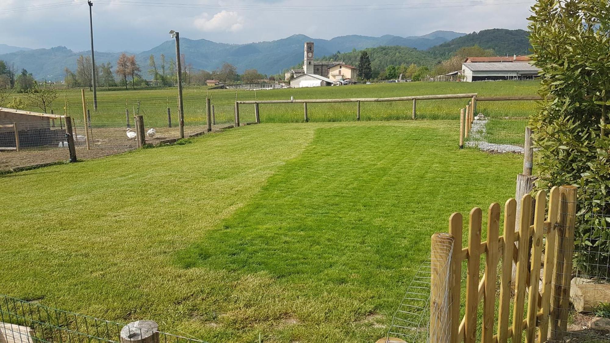 Locanda Dl'Angel Villar San Costanzo Eksteriør bilde