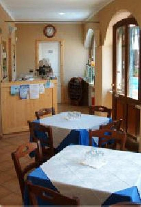 Locanda Dl'Angel Villar San Costanzo Eksteriør bilde